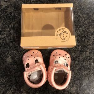 NEW! First Steps Mary Jane Baby Shoes